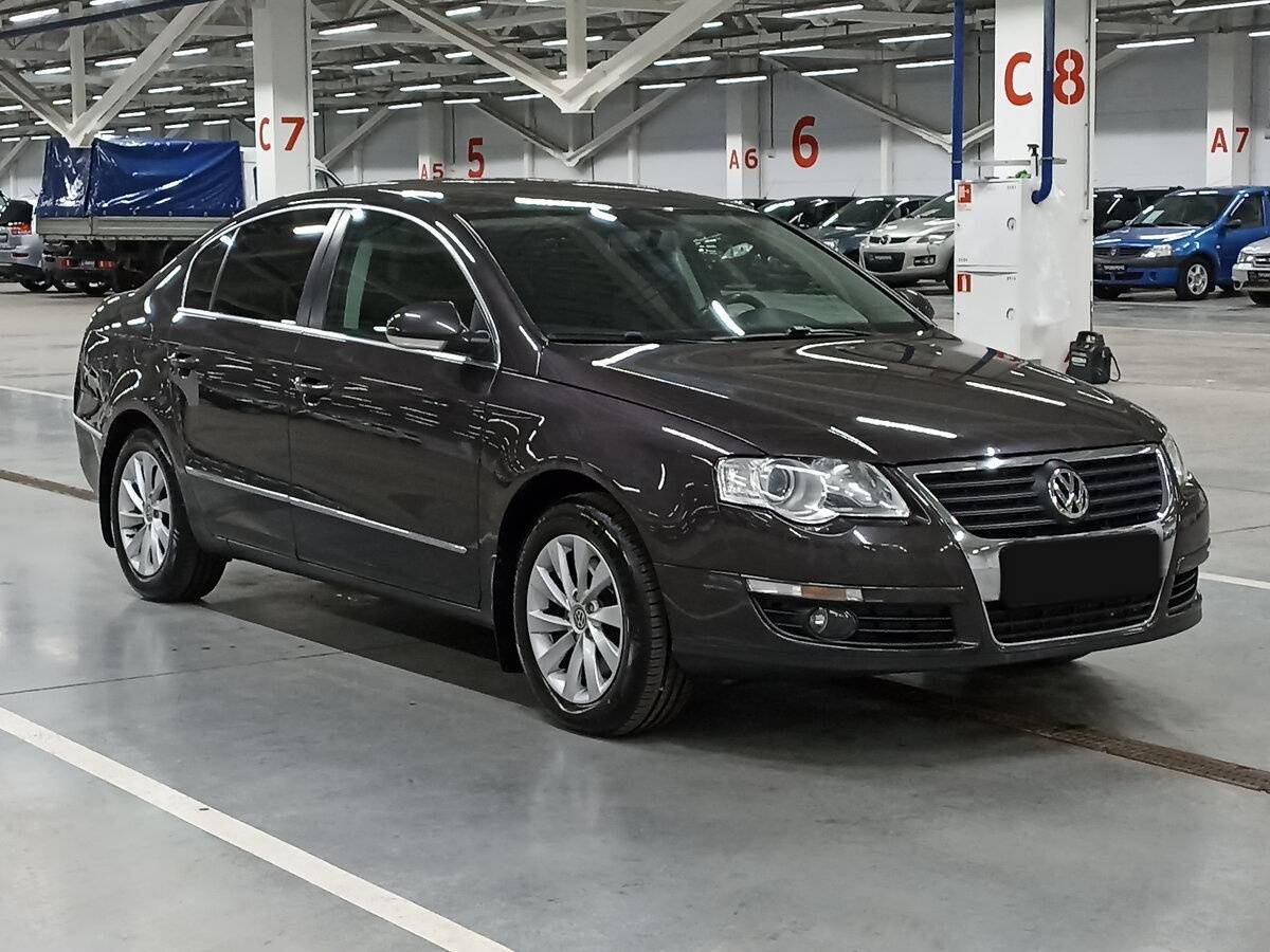 Купить Volkswagen Passat, 2010, 150 956 км, фото №3