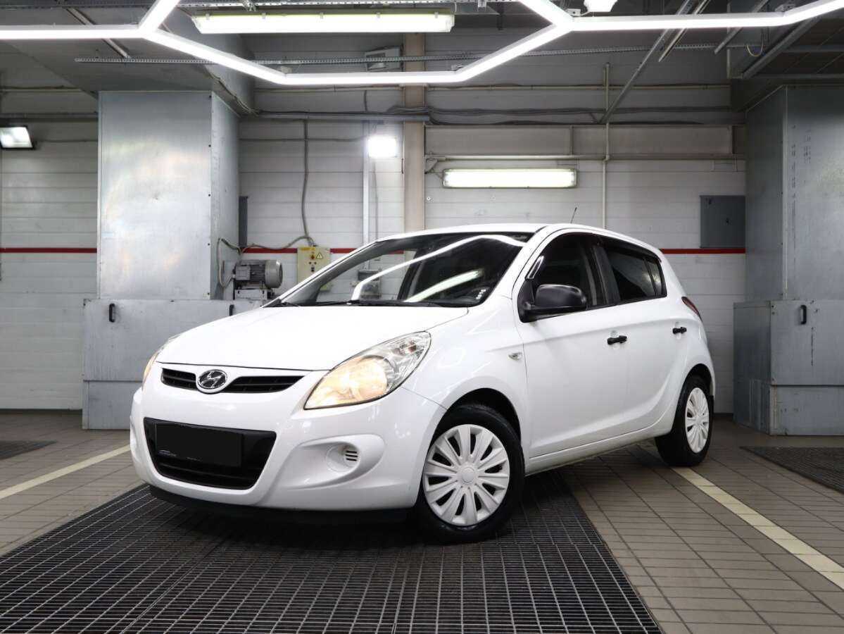 Купить Hyundai i20, 2010, 108 000 км, фото №1