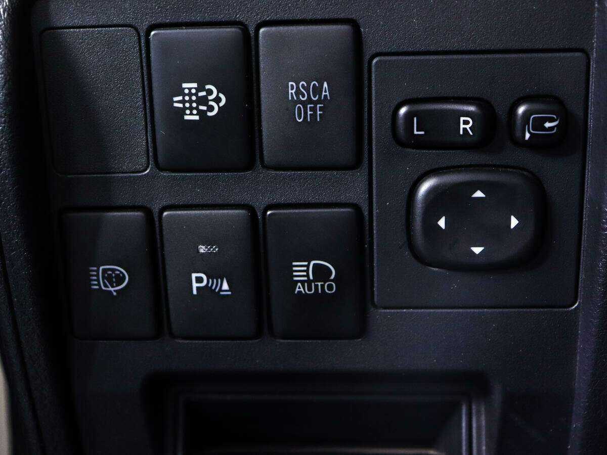 Купить Toyota Land Cruiser, 2017, 136 360 км, фото №25