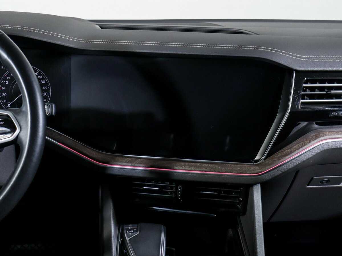 Купить Volkswagen Touareg, 2020, 56 573 км, фото №10