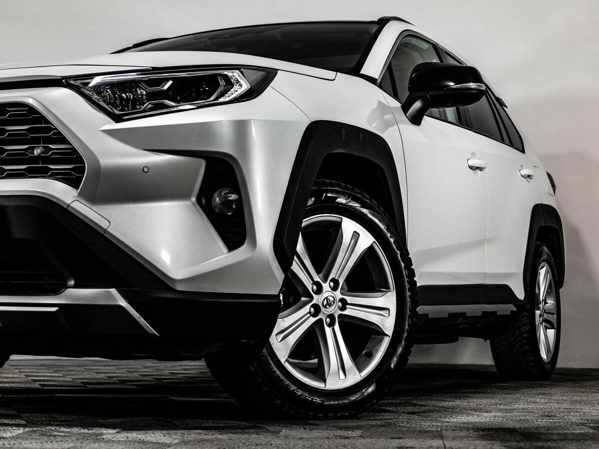 Купить Toyota RAV4 V (XA50), 2022, 68 217 км, фото №2