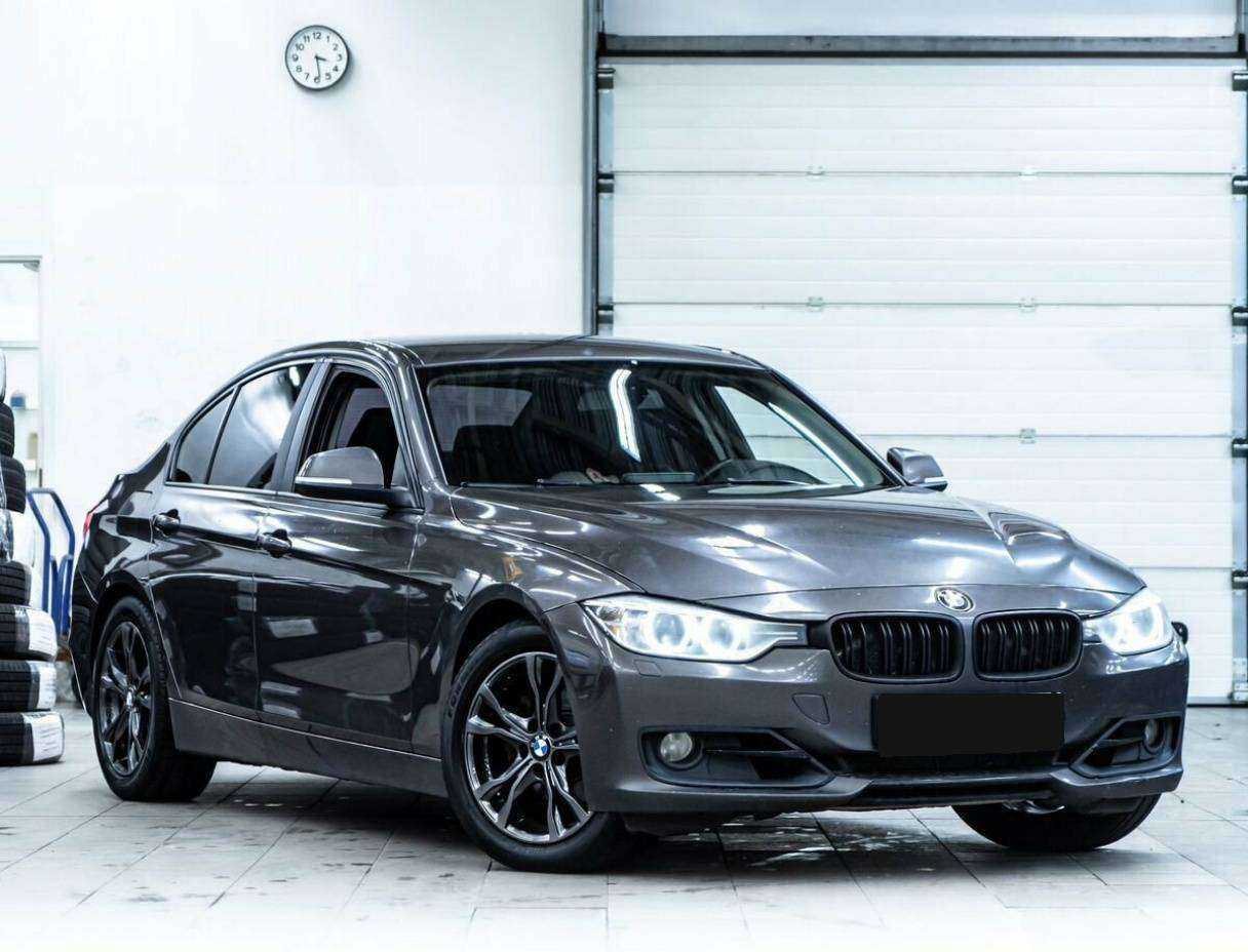 Купить BMW 3 серии 320i, 2014, 217 000 км, фото №2