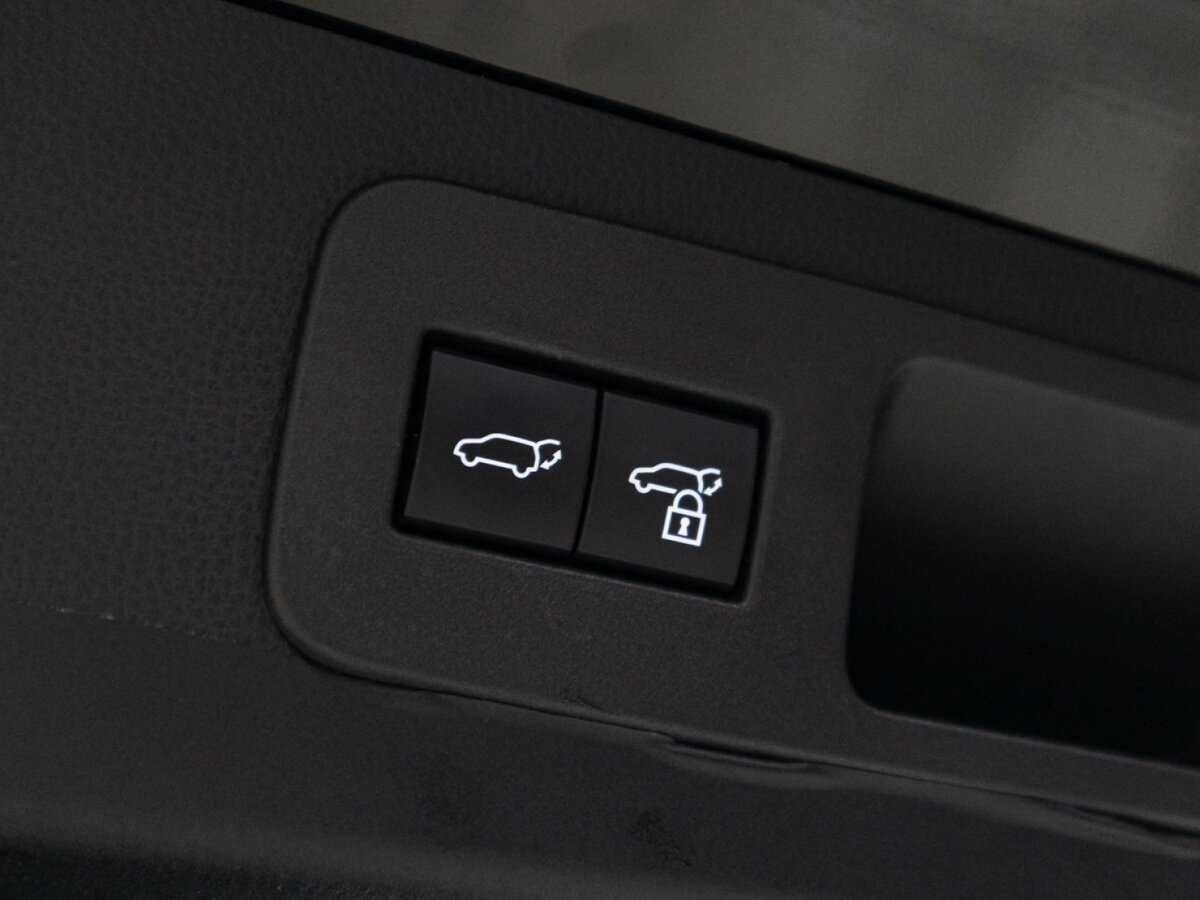 Купить Toyota Land Cruiser, 2021, 15 399 км, фото №17