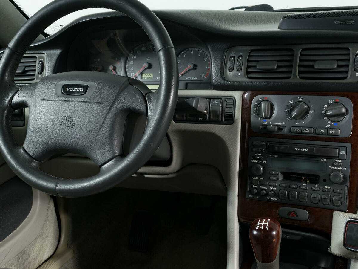 Купить Volvo C70, 1999, 297 650 км, фото №6