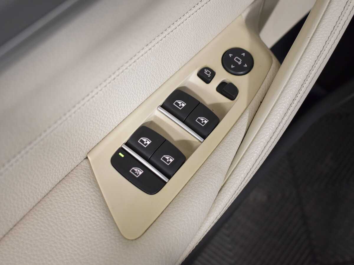 Купить BMW 5 серии 530d xDrive, 2018, 176 000 км, фото №9