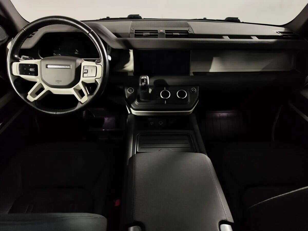 Купить Land Rover Defender 110, 2021, 66 500 км, фото №10