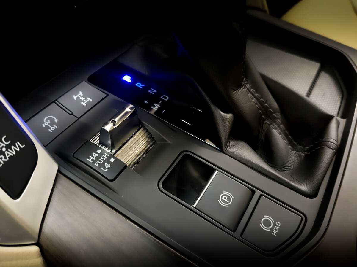 Купить Toyota Land Cruiser, 2022, 2 600 км, фото №26