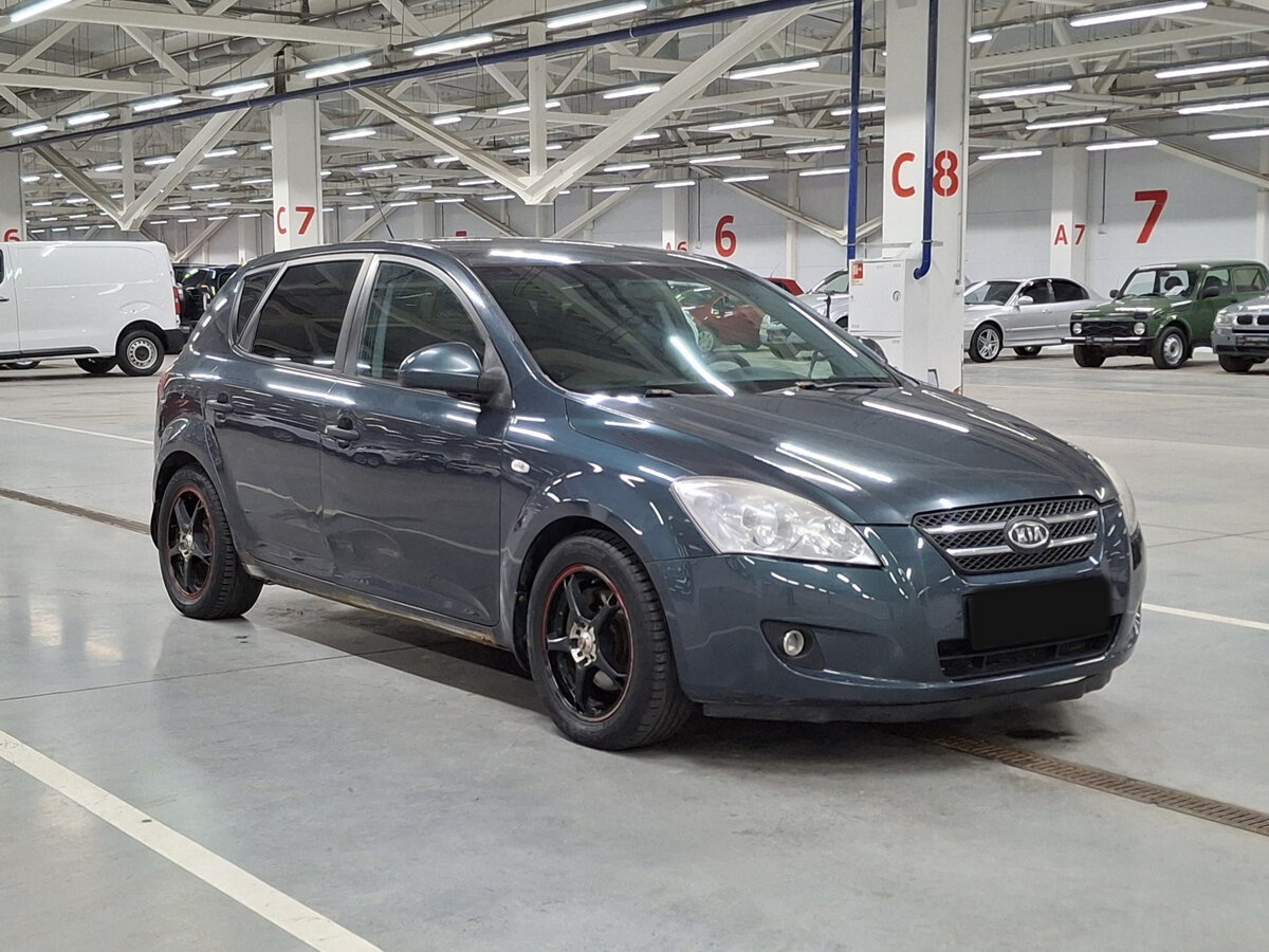 Купить Kia Ceed I, 2008, 281 408 км, фото №3