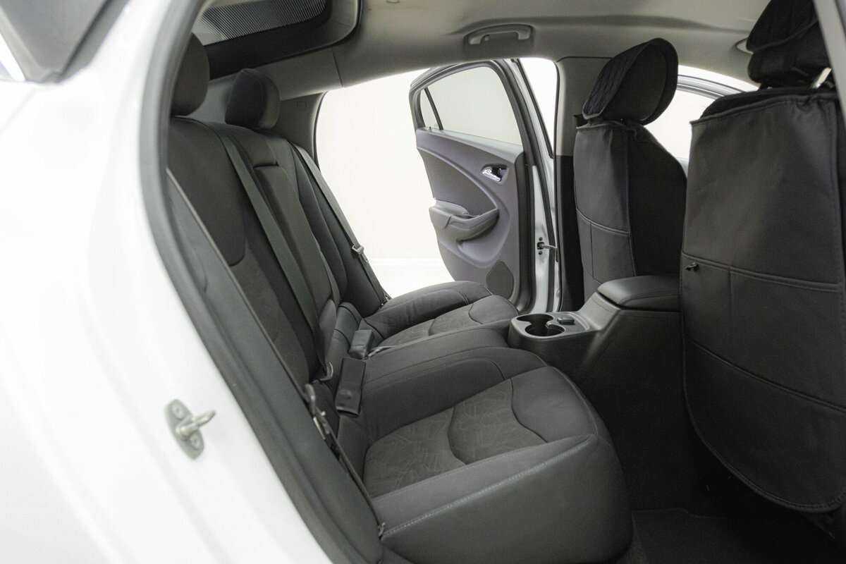 Купить Chevrolet Volt, 2016, 165 000 км, фото №17