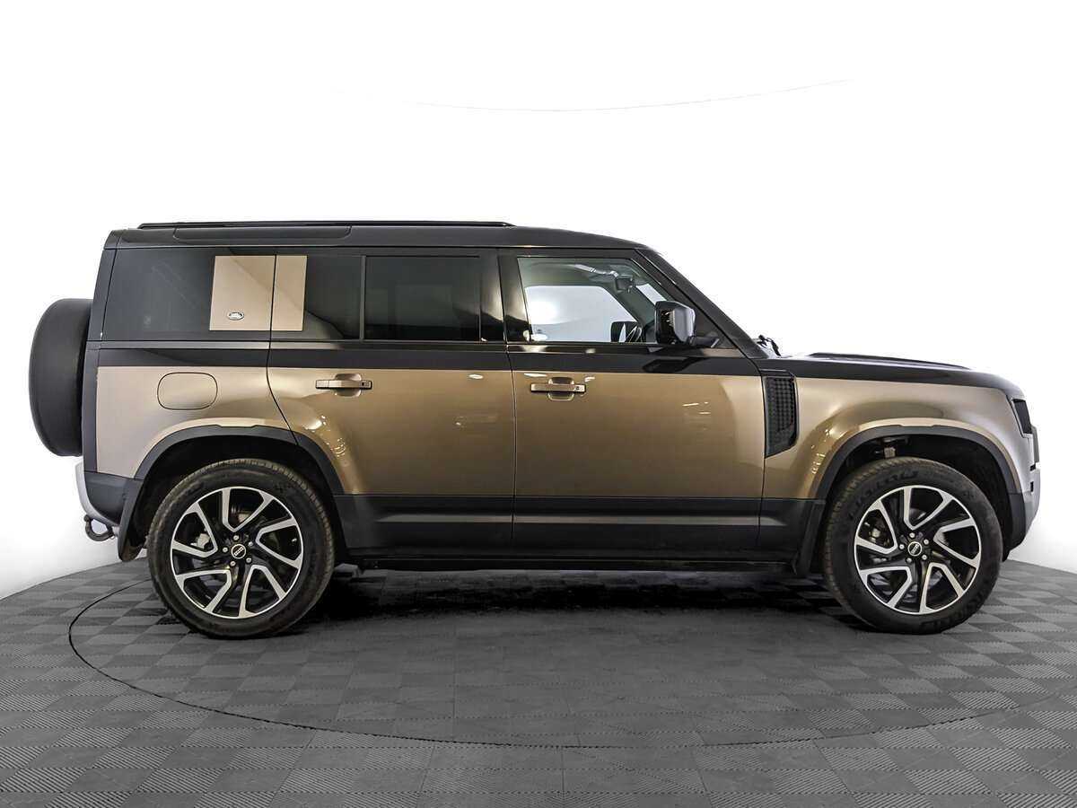 Купить Land Rover Defender 110, 2021, 75 671 км, фото №3