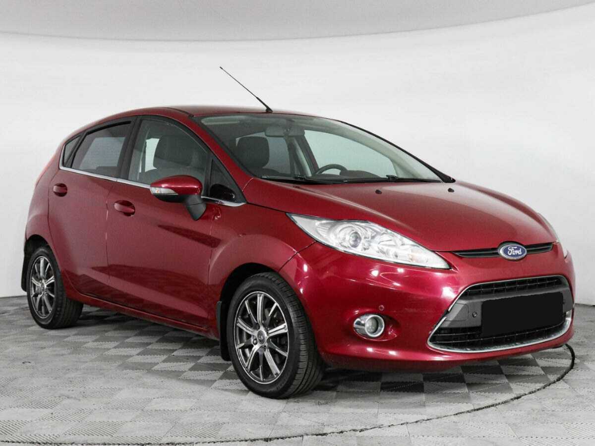 Купить Ford Fiesta, 2010, 130 645 км, фото №2