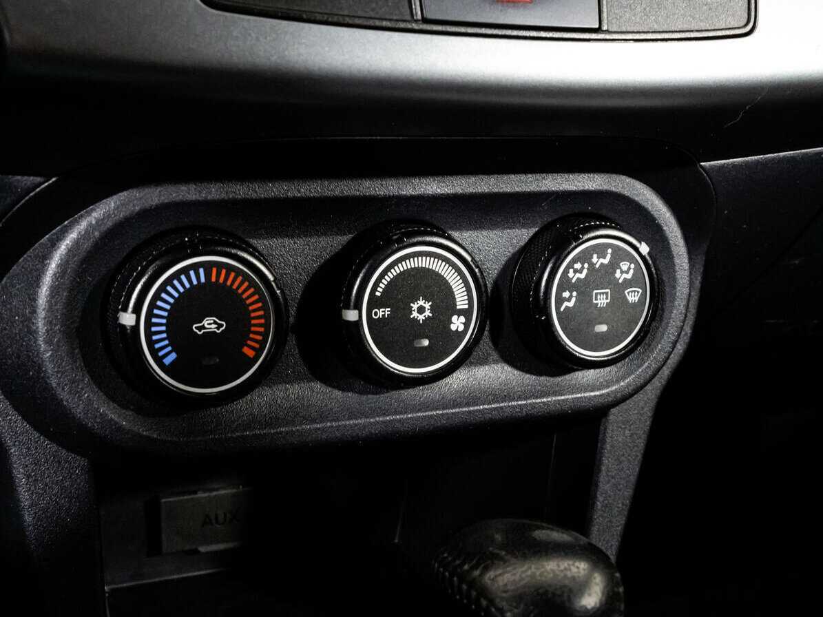 Купить Mitsubishi Lancer, 2010, 210 819 км, фото №13