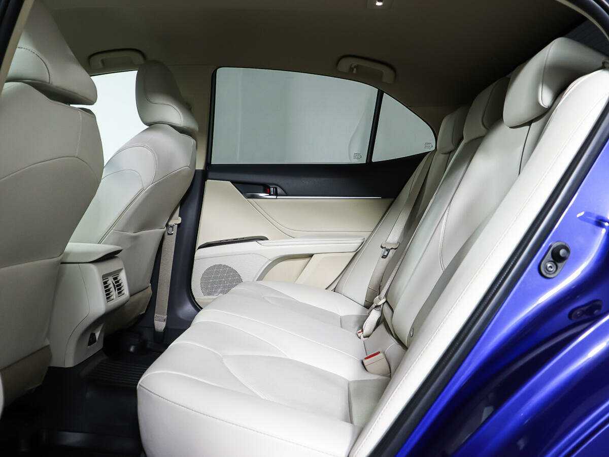 Купить Toyota Camry, 2021, 67 414 км, фото №9