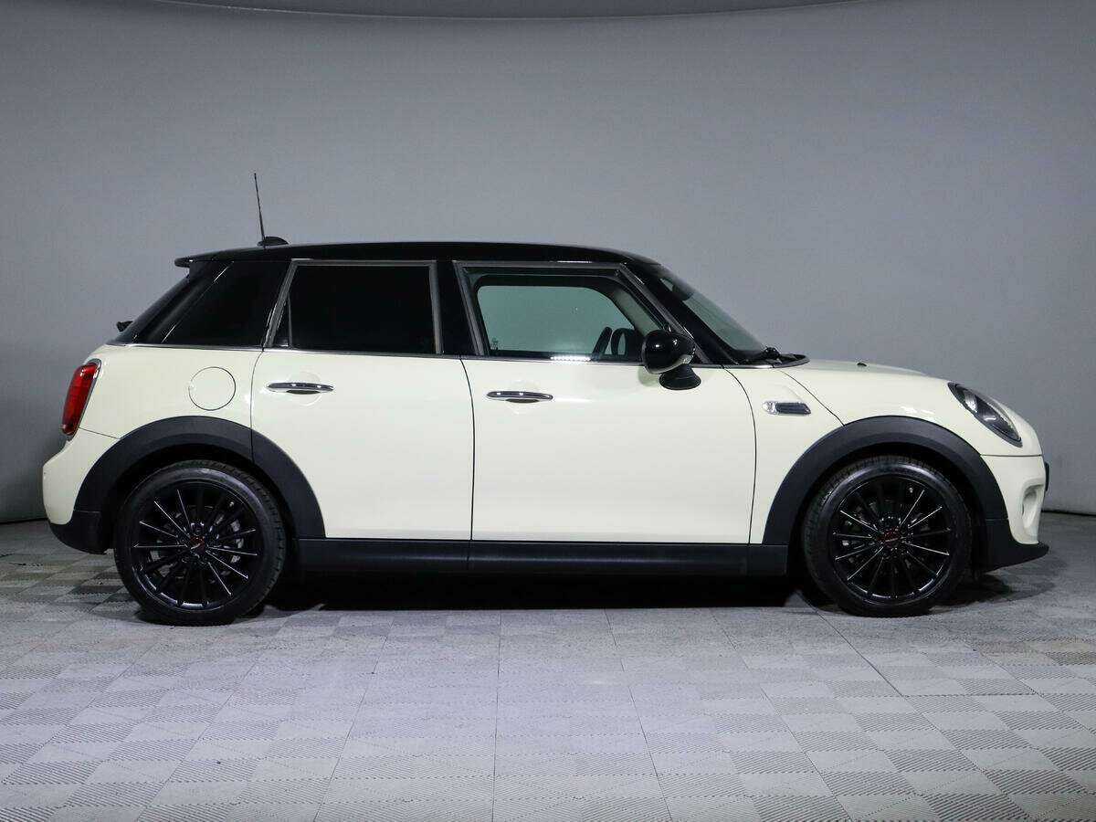 Купить Mini Hatch Cooper, 2019, 24 282 км, фото №4