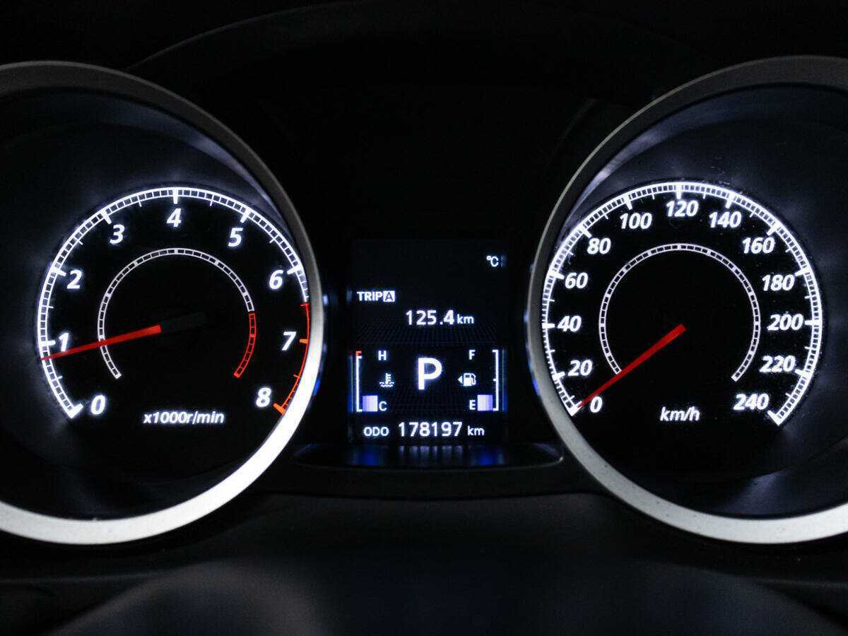 Купить Mitsubishi Lancer, 2011, 178 109 км, фото №12