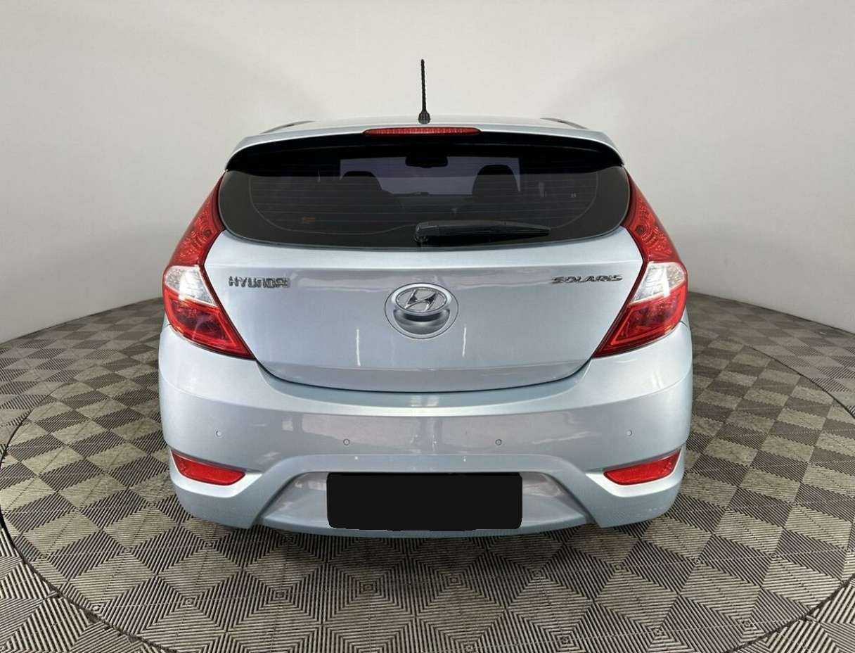 Купить Hyundai Solaris, 2011, 134 000 км, фото №3