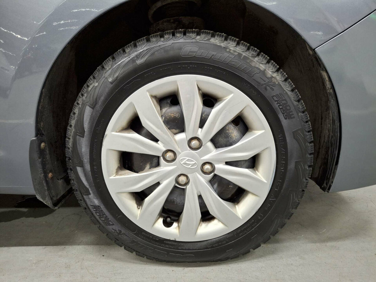 Купить Hyundai Solaris II, 2019, 249 844 км, фото №17