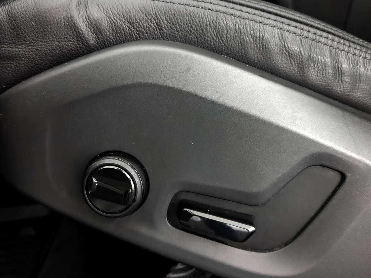 Купить Volvo XC60, 2019, 49 200 км, фото №23
