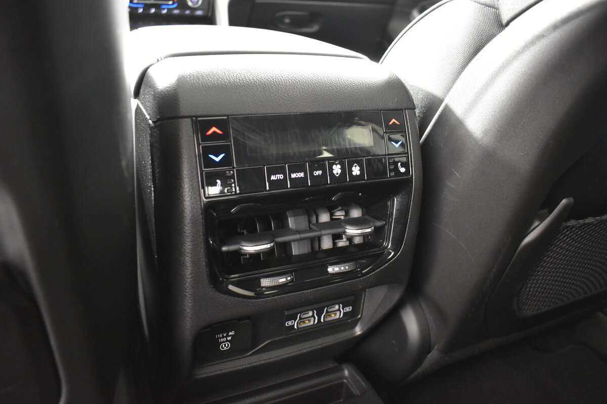 Купить Jeep Grand Cherokee, 2022, 8 200 км, фото №13