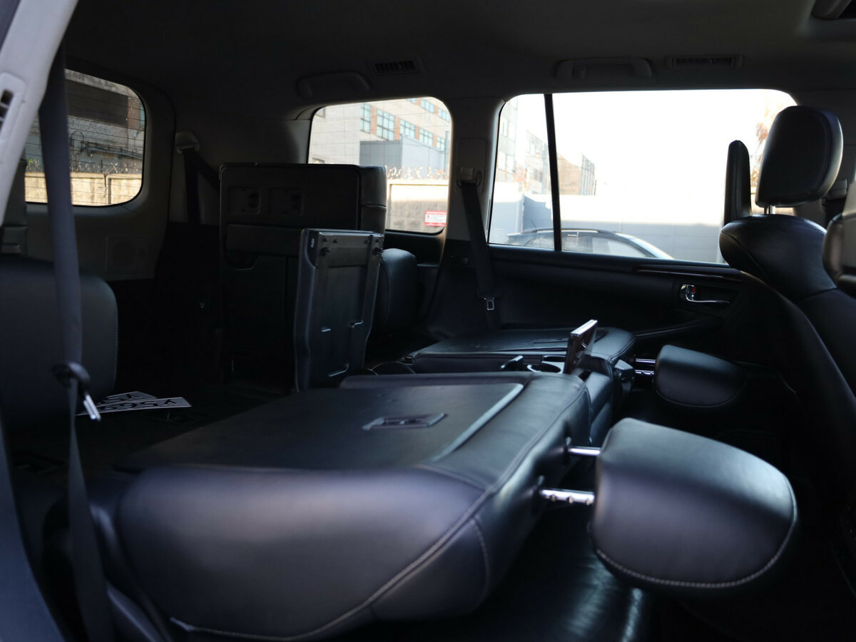 Купить Lexus LX 570 III Рестайлинг, 2012, 306 301 км, фото №12