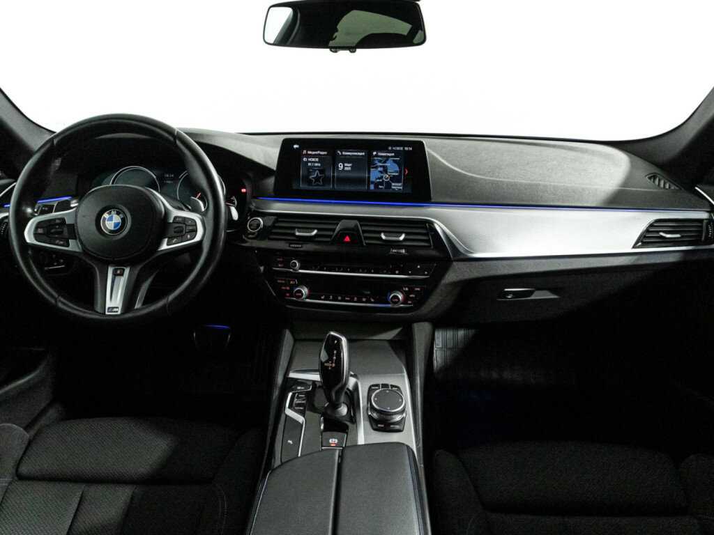 Купить BMW 5 серии 530i xDrive, 2018, 151 450 км, фото №13
