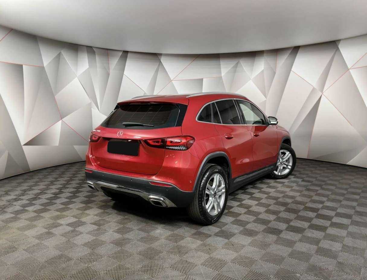 Купить Mercedes-Benz GLA 200, 2020, 20 863 км, фото №2