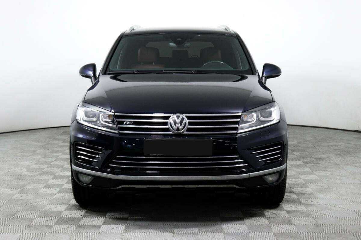 Купить Volkswagen Touareg, 2016, 149 952 км, фото №2