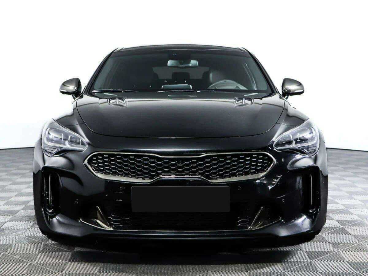 Купить Kia Stinger, 2018, 104 548 км, фото №2
