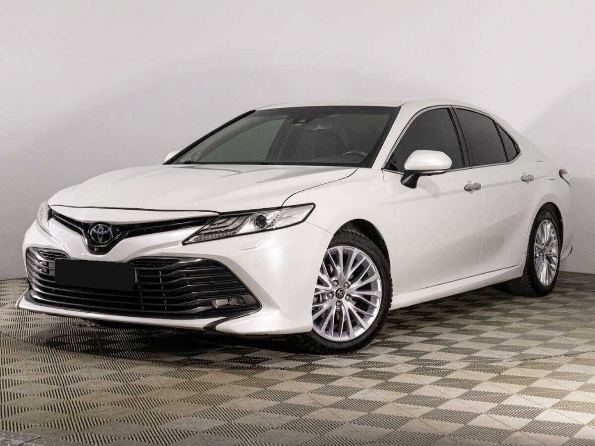 Купить Toyota Camry, 2018, 69 000 км, фото №1