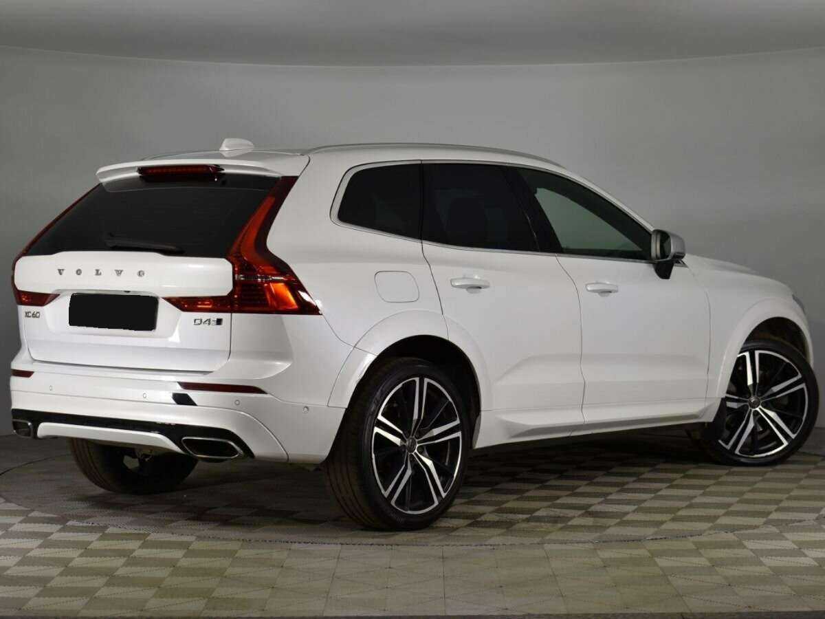 Купить Volvo XC60, 2018, 215 353 км, фото №2