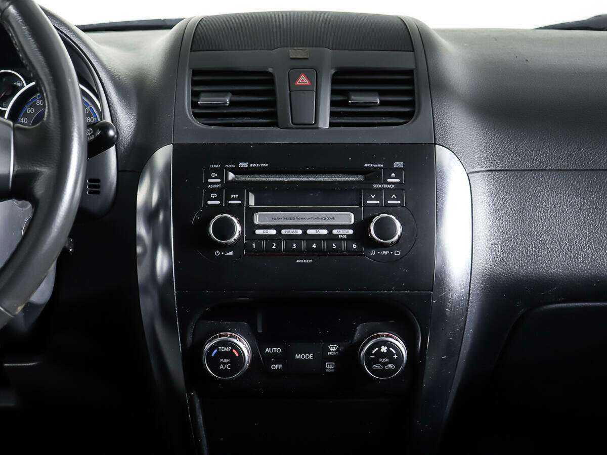 Купить Suzuki SX4, 2010, 157 194 км, фото №12