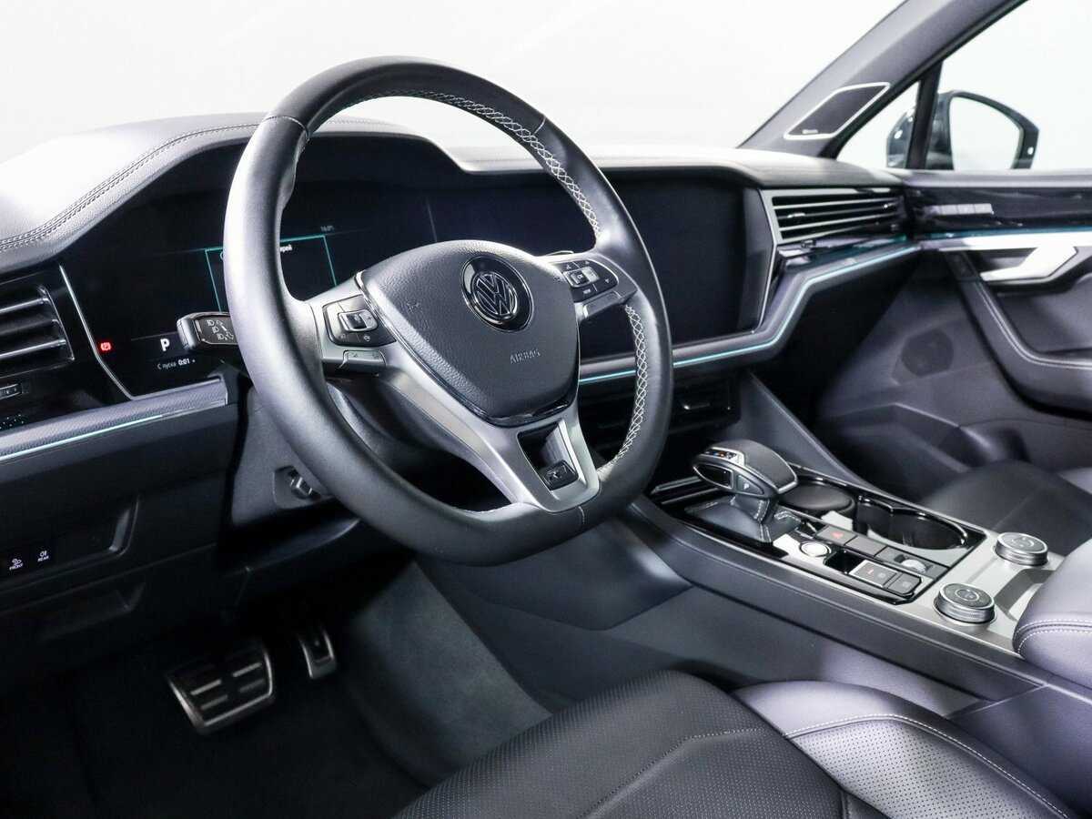 Купить Volkswagen Touareg, 2019, 50 725 км, фото №11