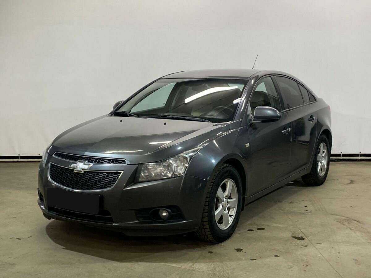 Купить Chevrolet Cruze, 2011, 176 300 км, фото №1