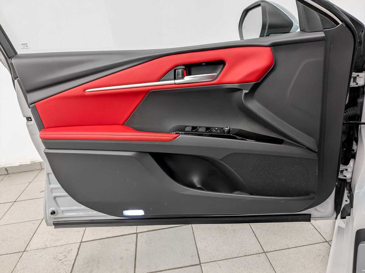 Купить Toyota Camry, 2024, 1 900 км, фото №17