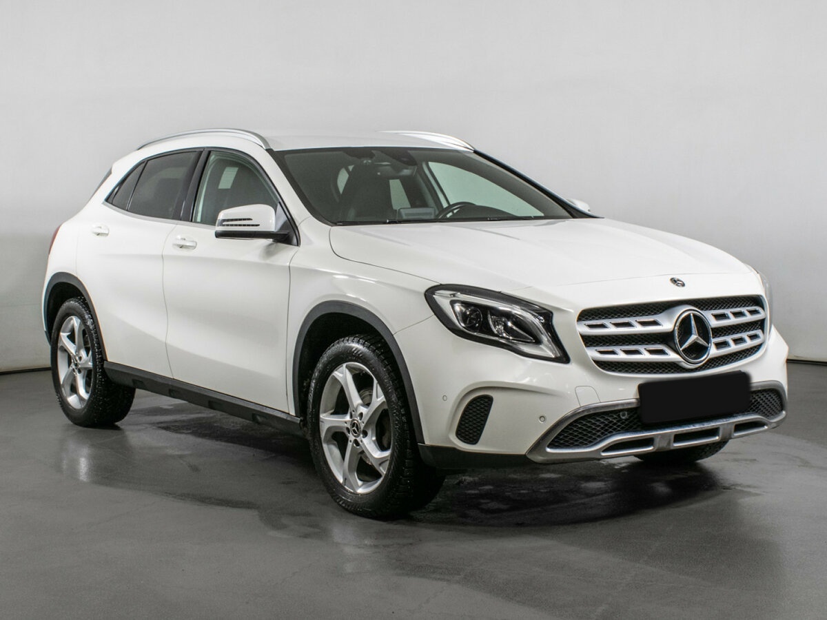 Купить Mercedes-Benz GLA 200 I (X156) Рестайлинг, 2018, 81 142 км, фото №3