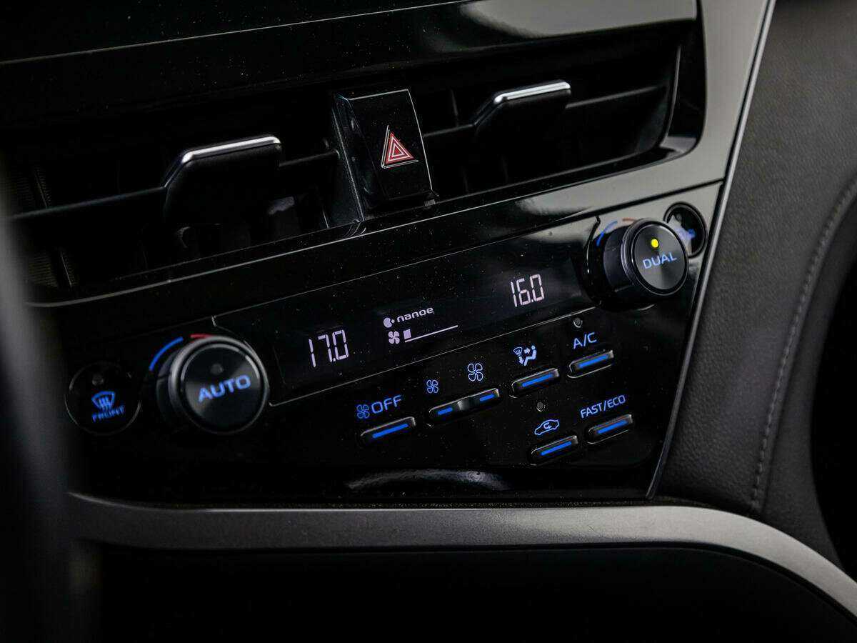 Купить Toyota Camry, 2021, 62 300 км, фото №15