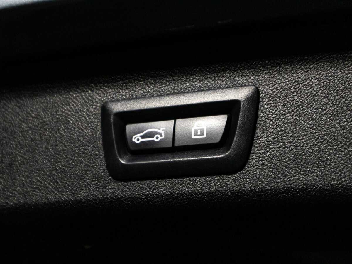 Купить BMW 5 серии 530i xDrive, 2018, 204 598 км, фото №13