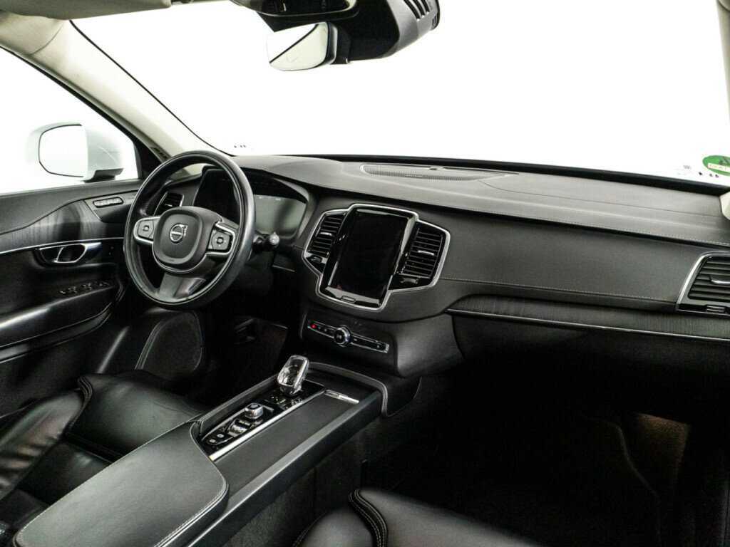 Купить Volvo XC90 B5, 2020, 69 537 км, фото №9