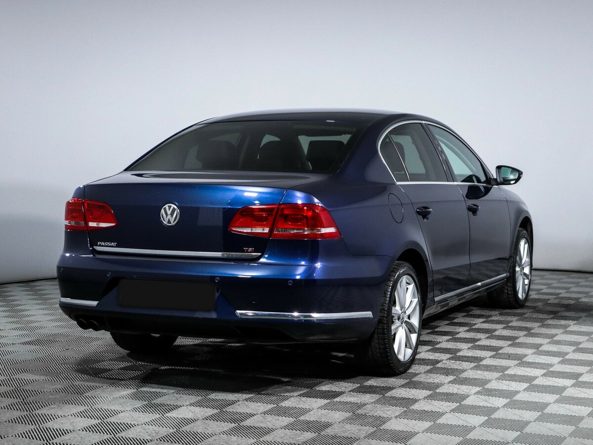 Купить Volkswagen Passat B7, 2011, 148 869 км, фото №3