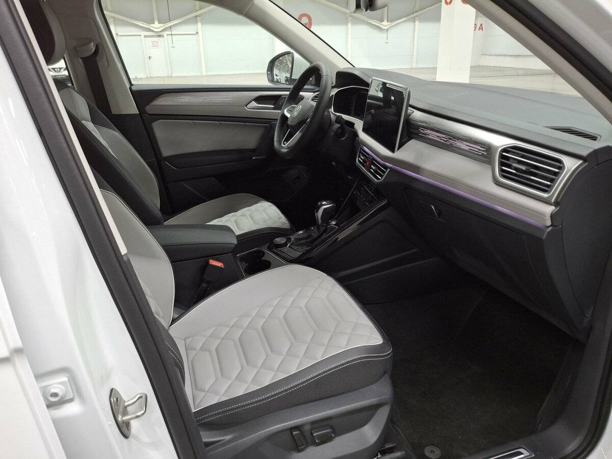 Купить Volkswagen Tayron L II (China Market), 2023, 62 км, фото №11