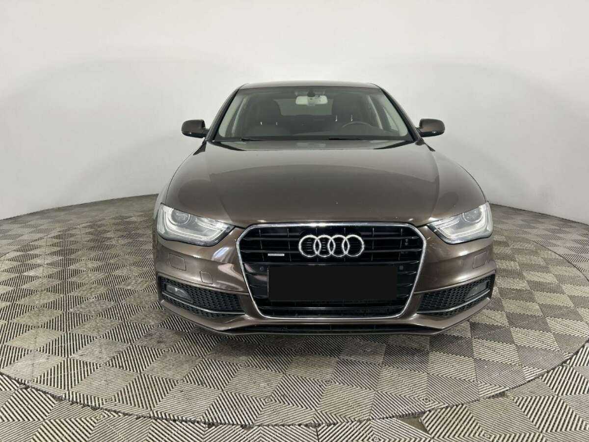 Купить Audi A4, 2014, 155 676 км, фото №2