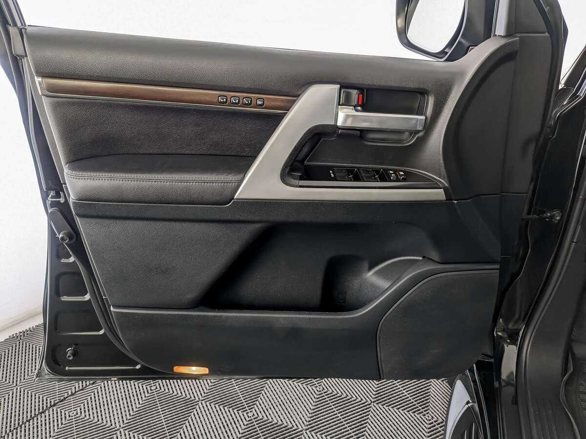 Купить Toyota Land Cruiser, 2019, 99 833 км, фото №15