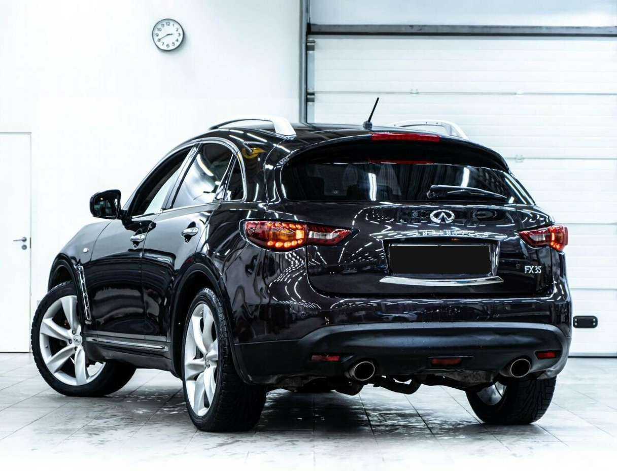 Купить Infiniti FX35, 2008, 125 000 км, фото №3