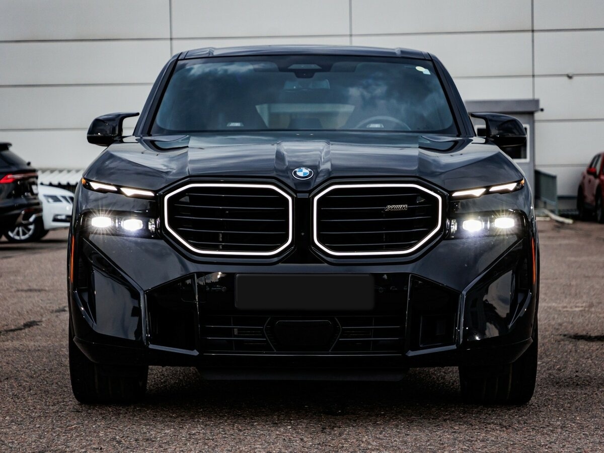 Купить BMW XM, 2023, 7 930 км, фото №2