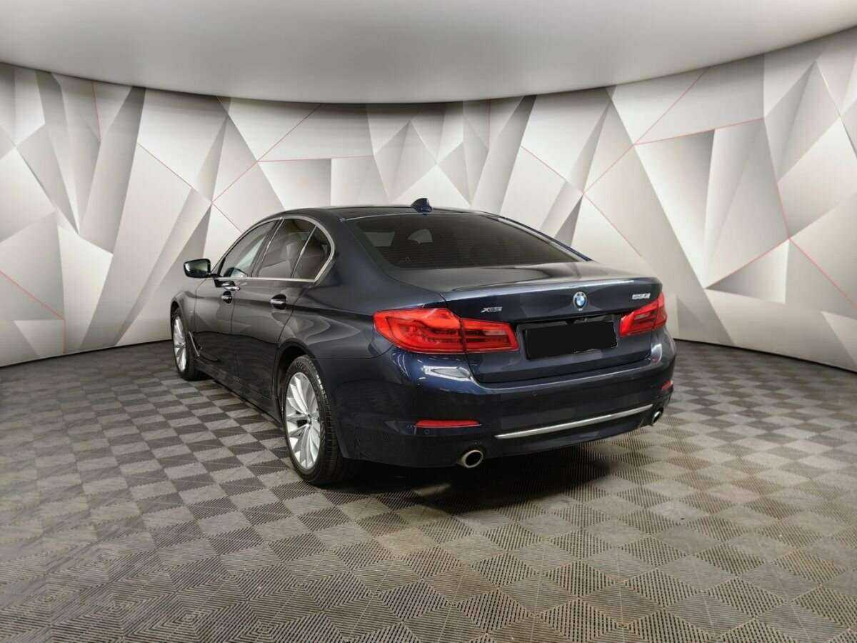 Купить BMW 5 серии 530i xDrive, 2017, 155 765 км, фото №3