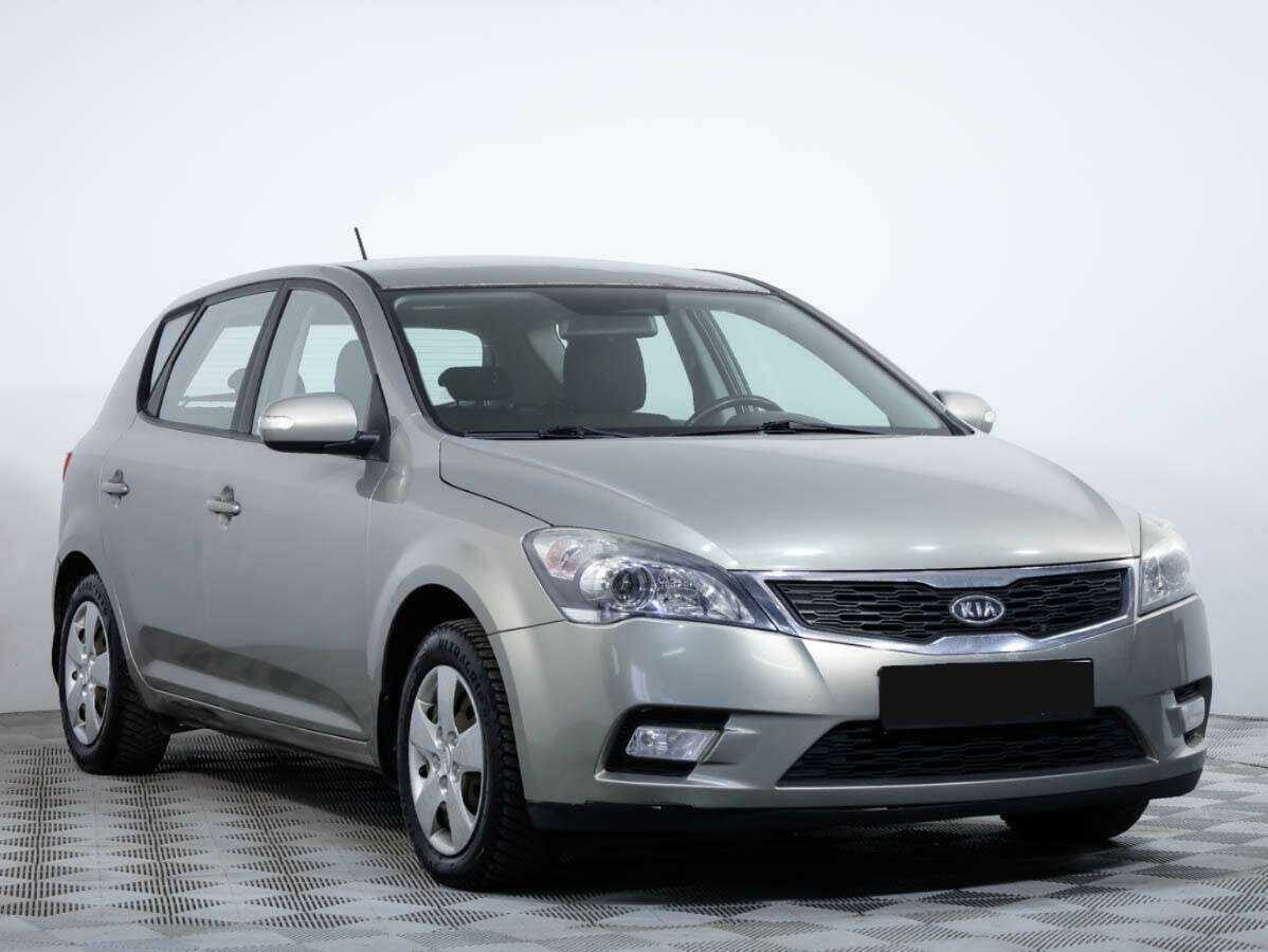 Купить Kia Ceed, 2011, 125 680 км, фото №2