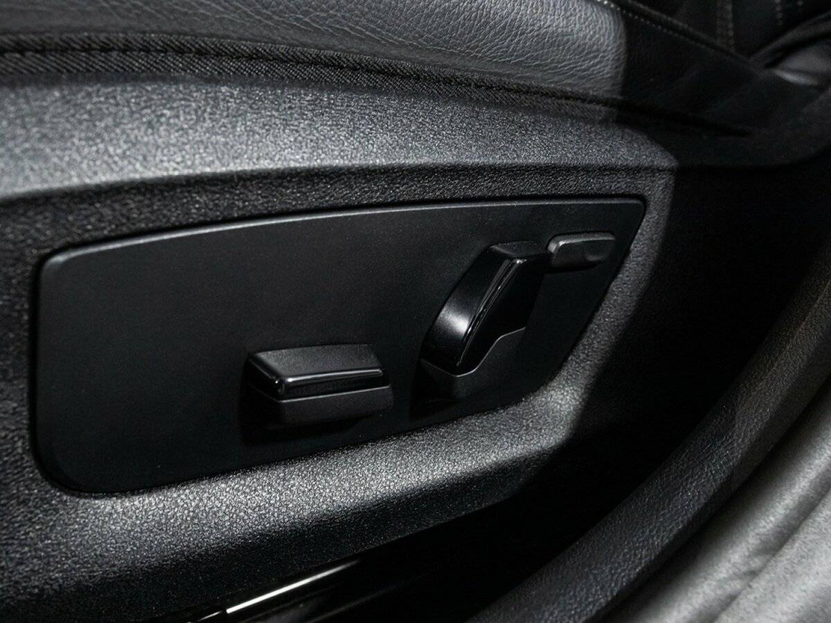 Купить BMW 5 серии 520d xDrive, 2020, 87 066 км, фото №19