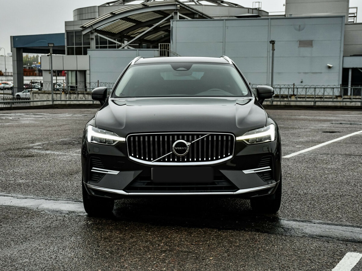 Купить Volvo XC60 II Рестайлинг, 2021, 82 000 км, фото №2