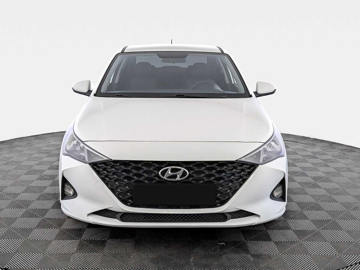 Купить Hyundai Solaris, 2020, 134 749 км, фото №2