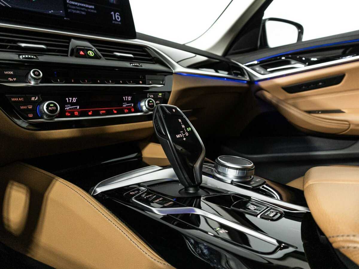 Купить BMW 5 серии 540d xDrive, 2020, 130 655 км, фото №26